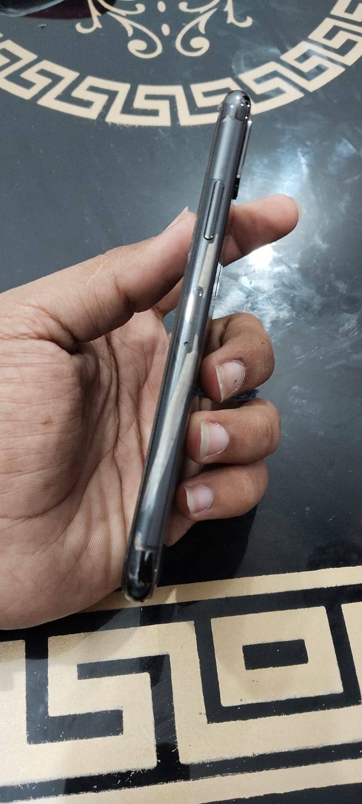Apple iPhone X 3