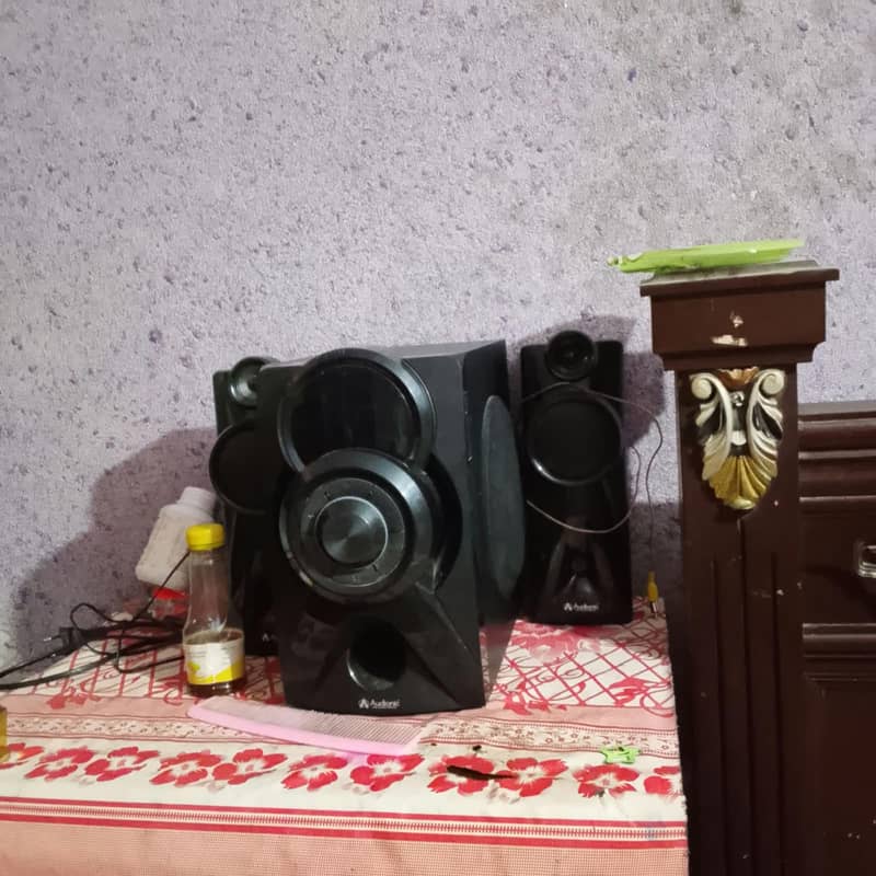 Original Audionic boofer 2