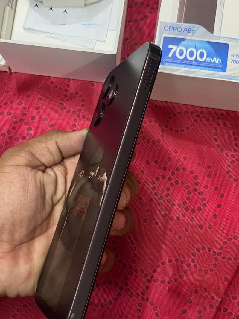 OPPO A6c 5