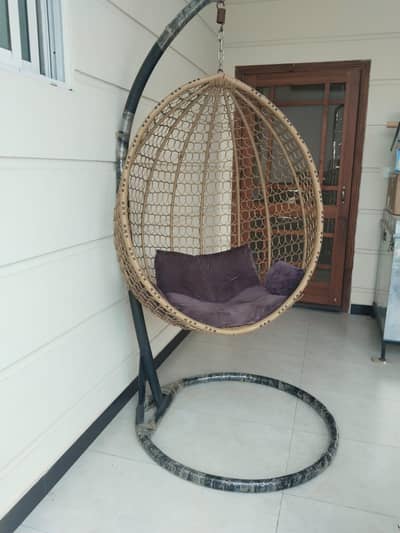 Hanging  egg chair