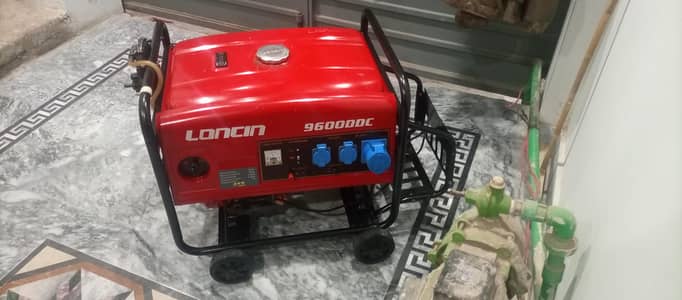 good condition generator 6'5' kva