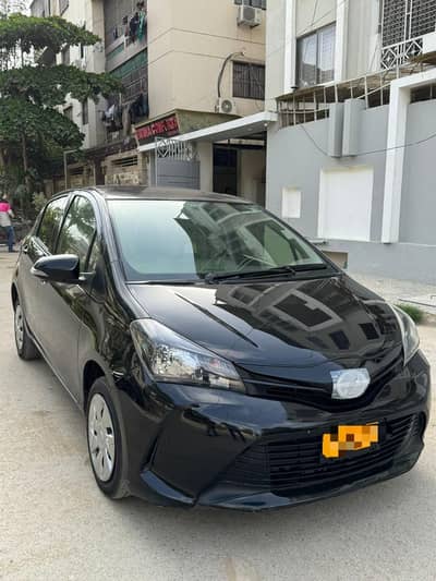 Toyota Vitz 2014
