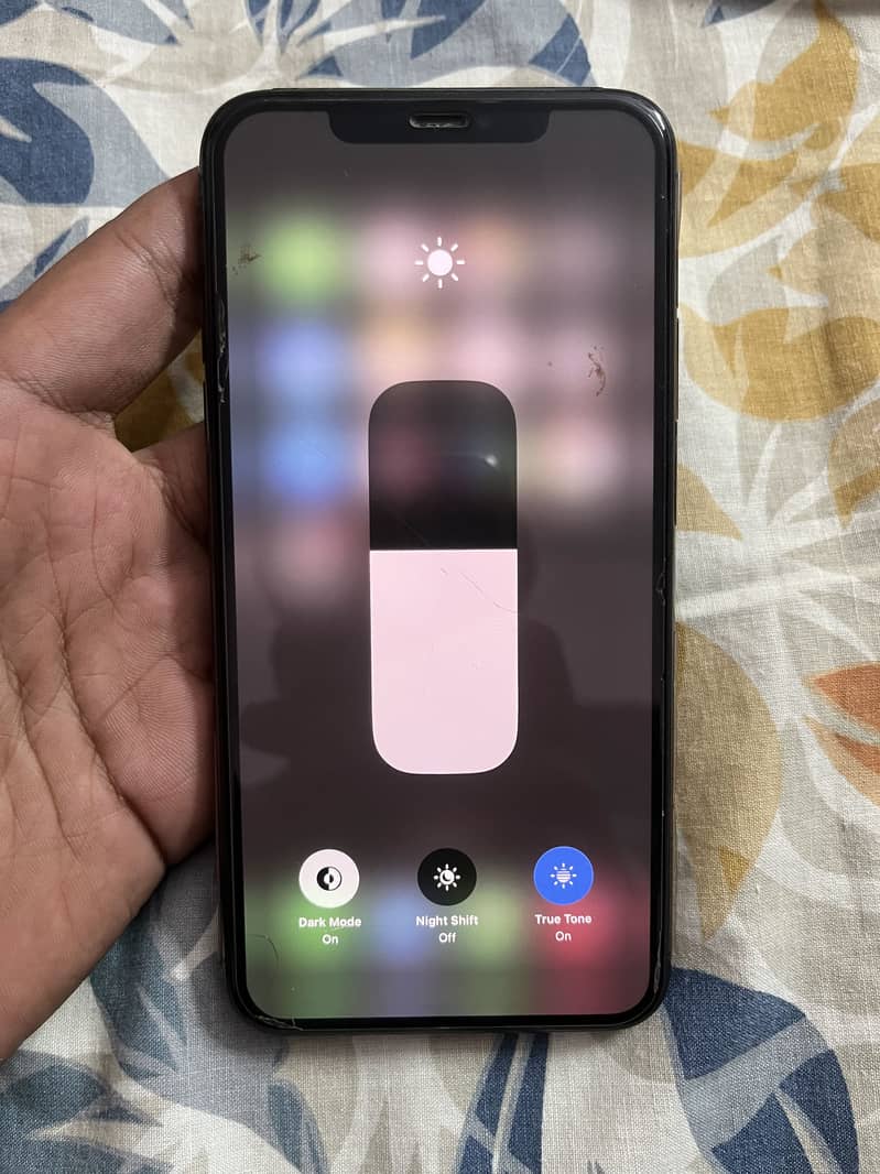 iPhone 11 Pro Max 8