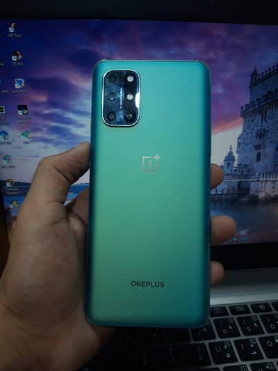 One Plus 8t