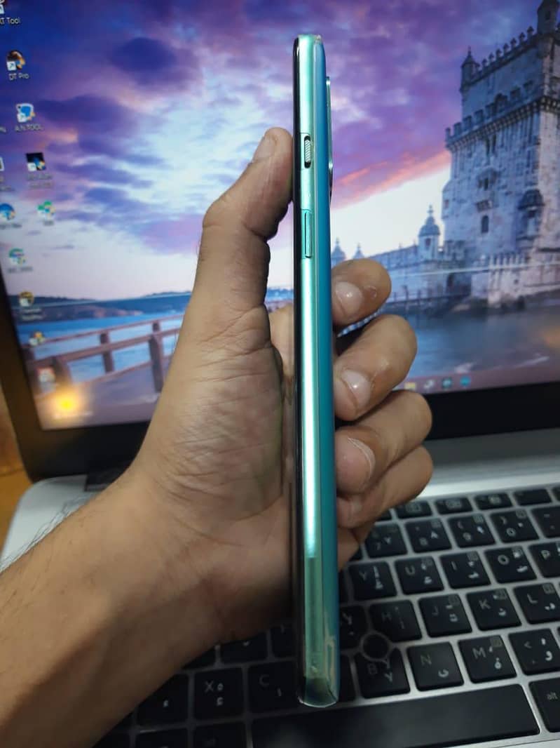One Plus 8t 4