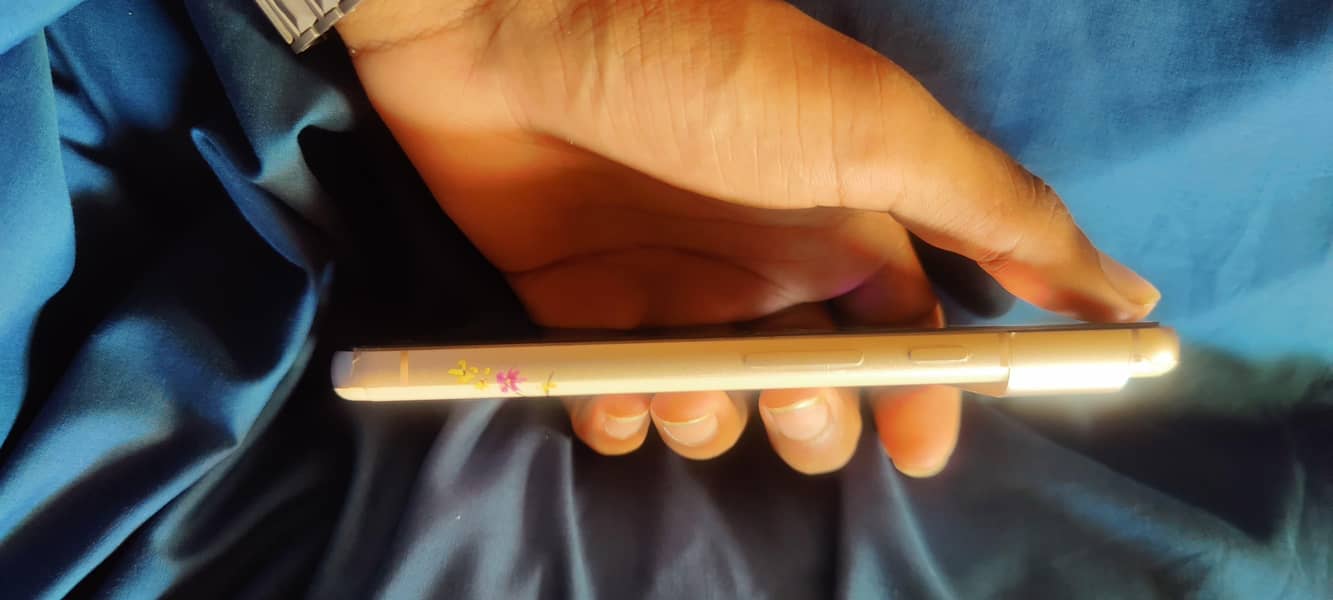 Google Pixel 8 3