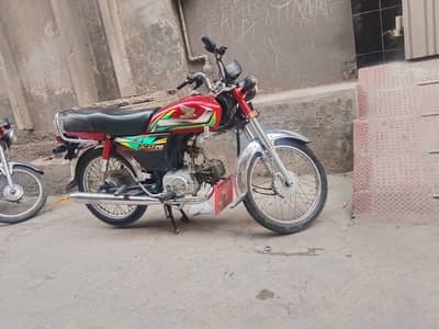 all ok bike 03167465958 par rabta kar skty ha whatsapp and phone call