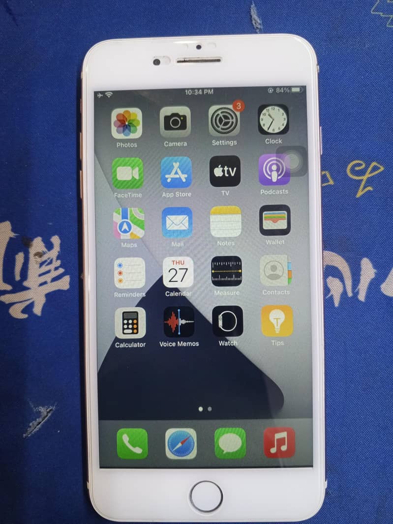 Apple iPhone 7 Plus 1