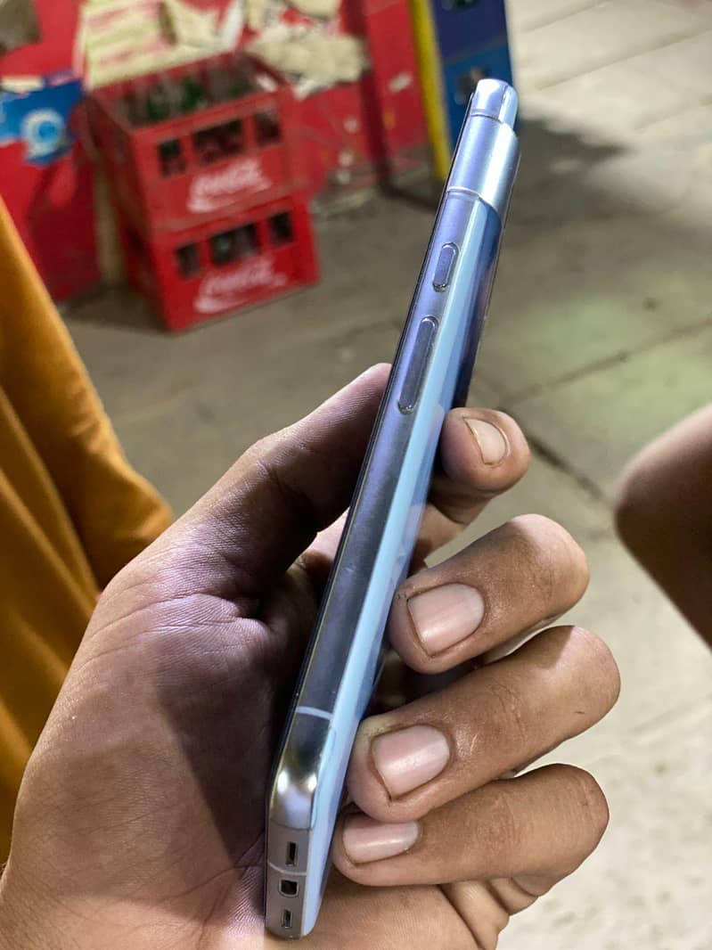 Google Pixel 8 Pro 2