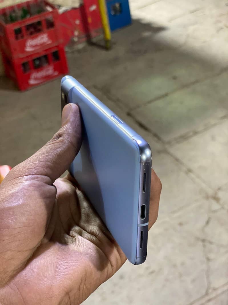 Google Pixel 8 Pro 4