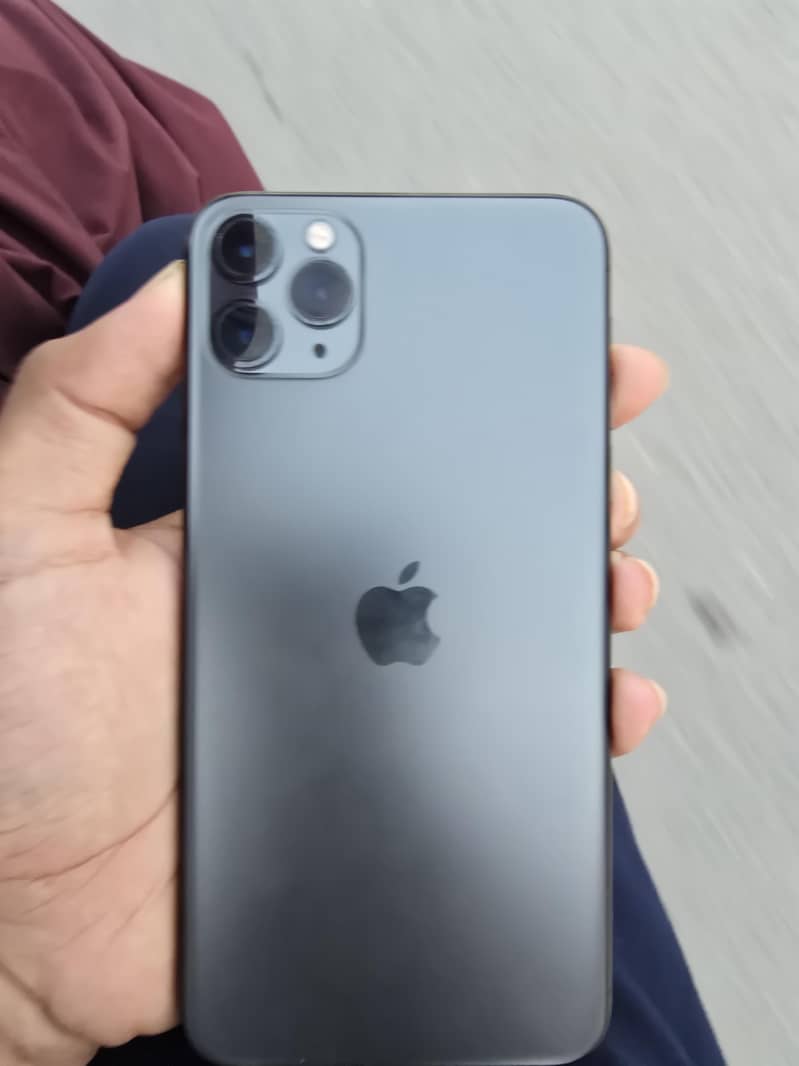 Apple iPhone 11 pro max 2