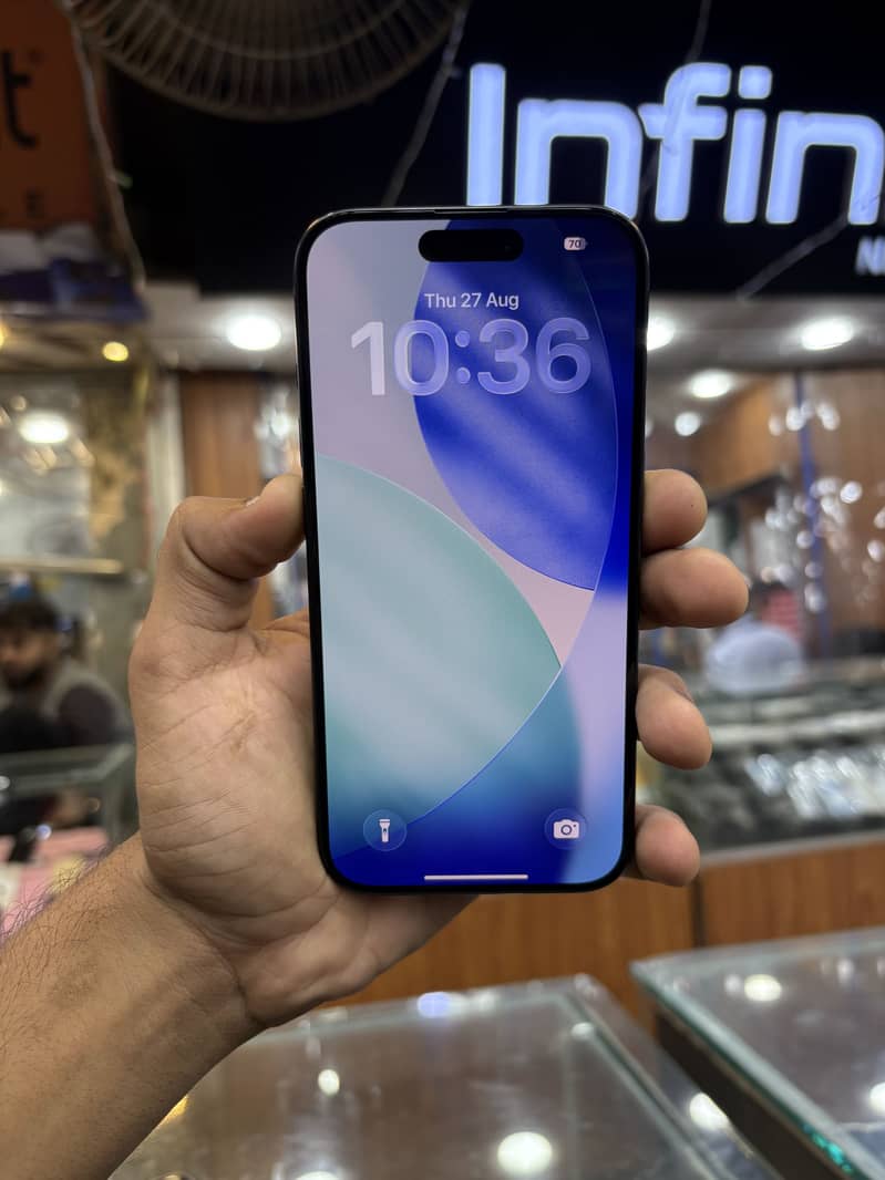 Apple iPhone 15 Pro 1