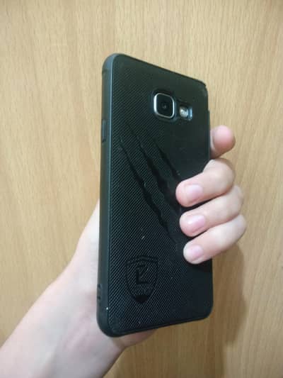 daily use samsung phone for sale!