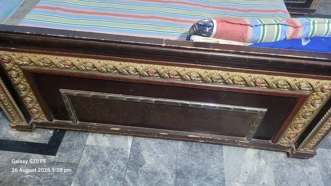 Bed Side table 5
