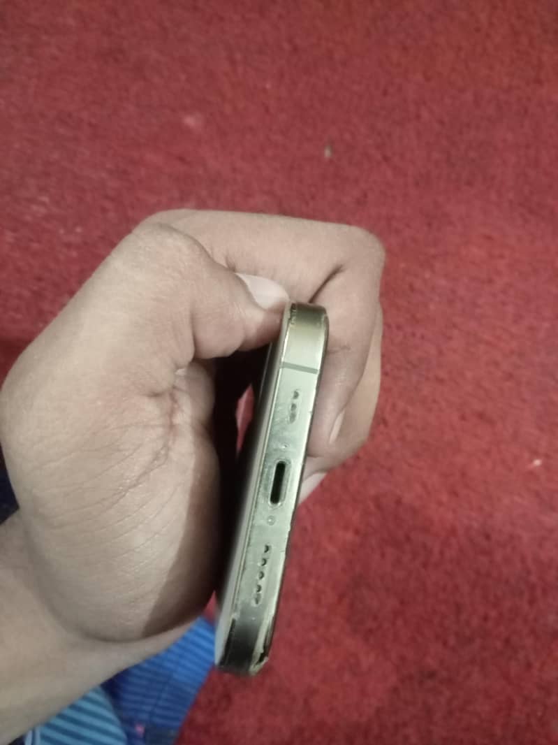 Apple iPhone 13 Pro 1