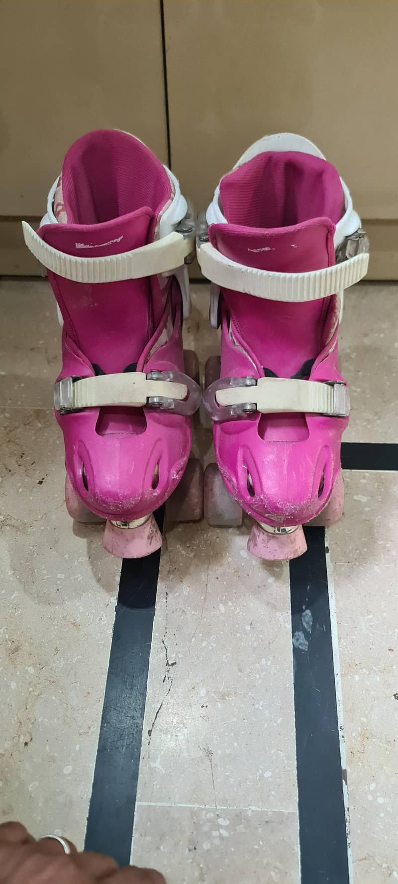 Skating shoes 3