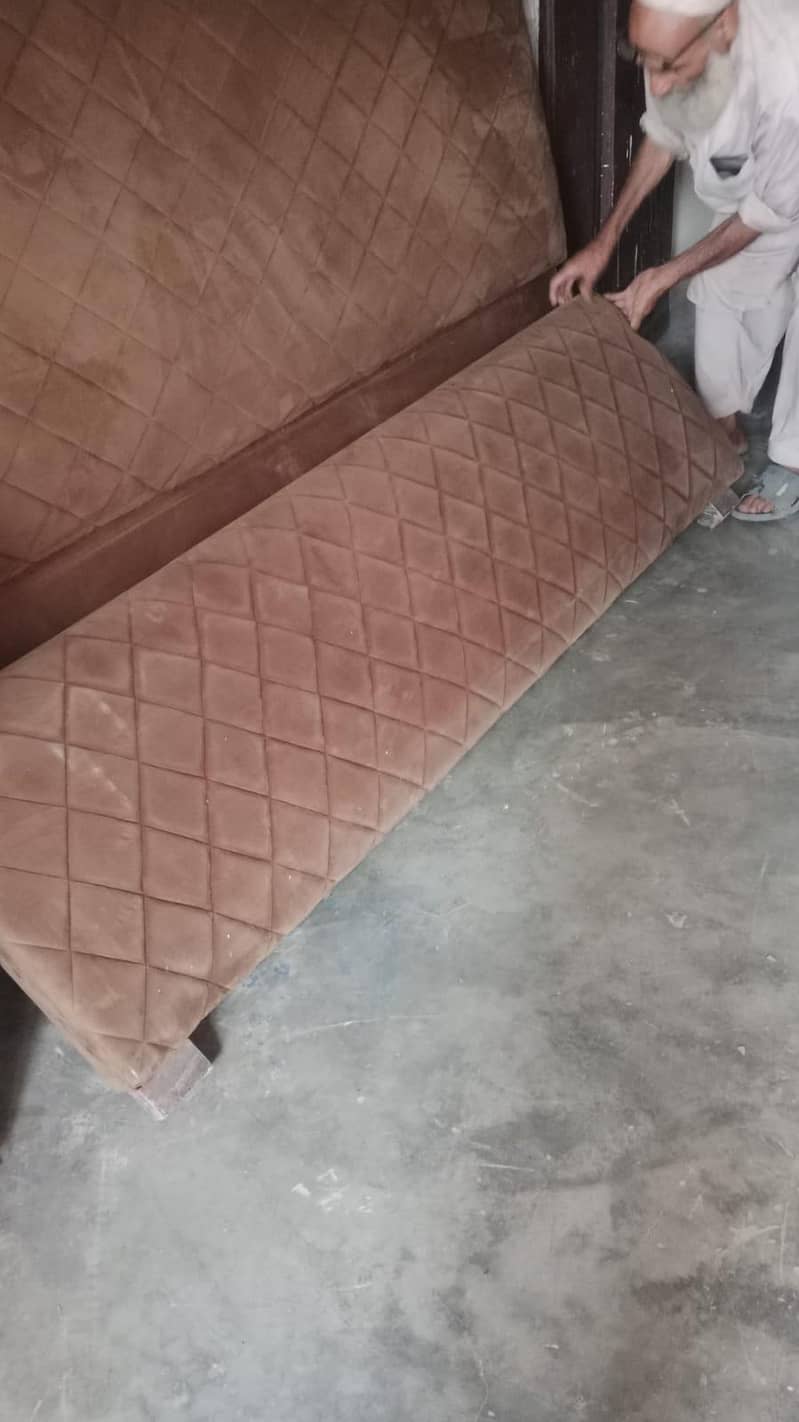 only bed hai 0