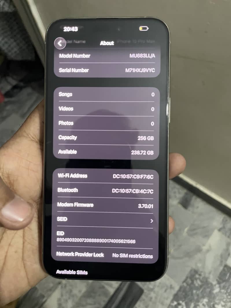 Apple iPhone 15 Pro Max 7