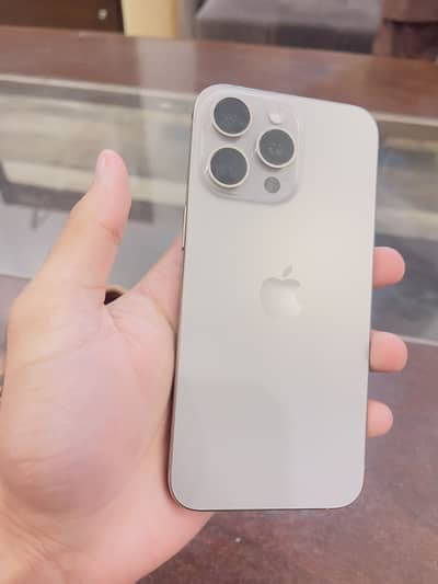 Apple iPhone 15 Pro Max  Natural titanium Jv 256 GB
