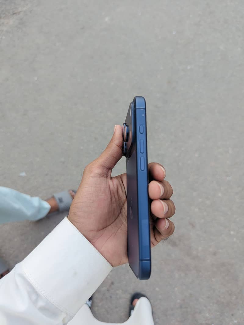 Apple iPhone 17 Pro 1