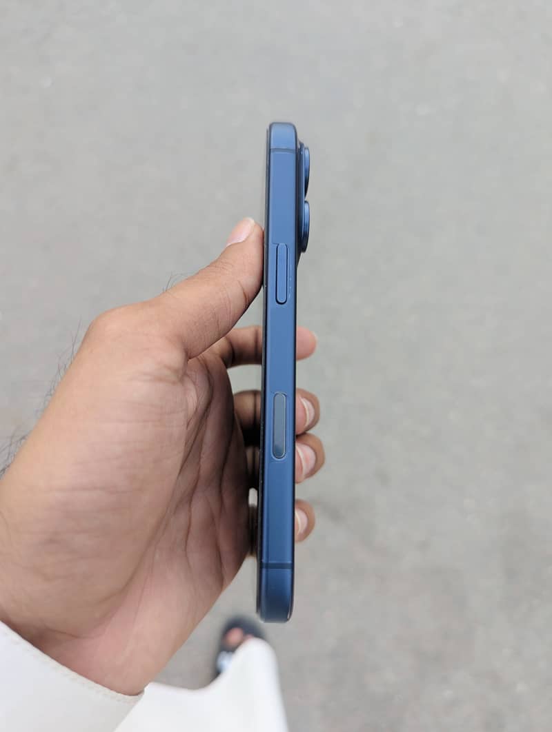 Apple iPhone 17 Pro 2