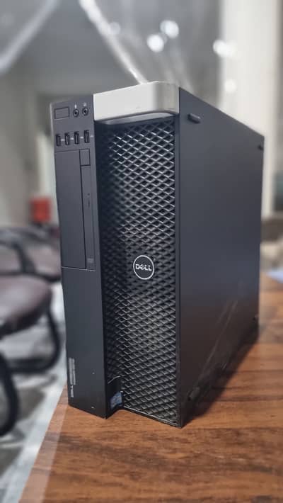 Dell Precision T5810 Xeon E5-1650 V4 32GB + Dell 24 LED
