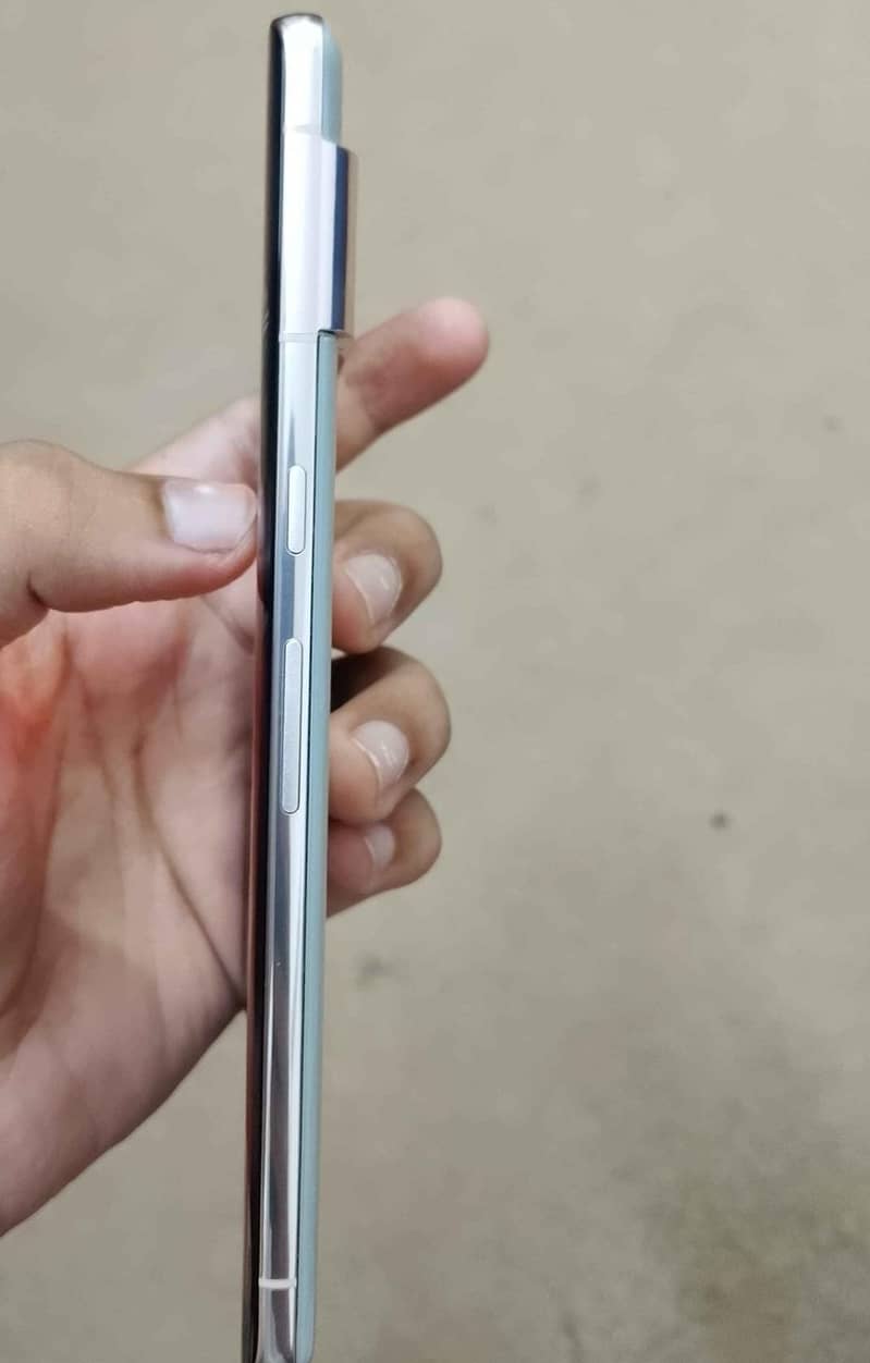 Google Pixel 7 Pro 2