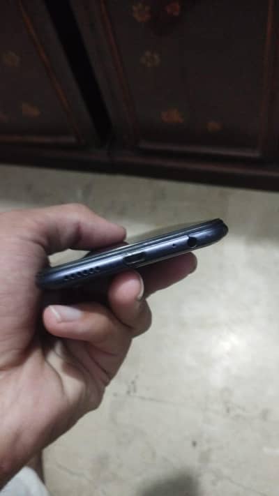 Infinix Hot 8