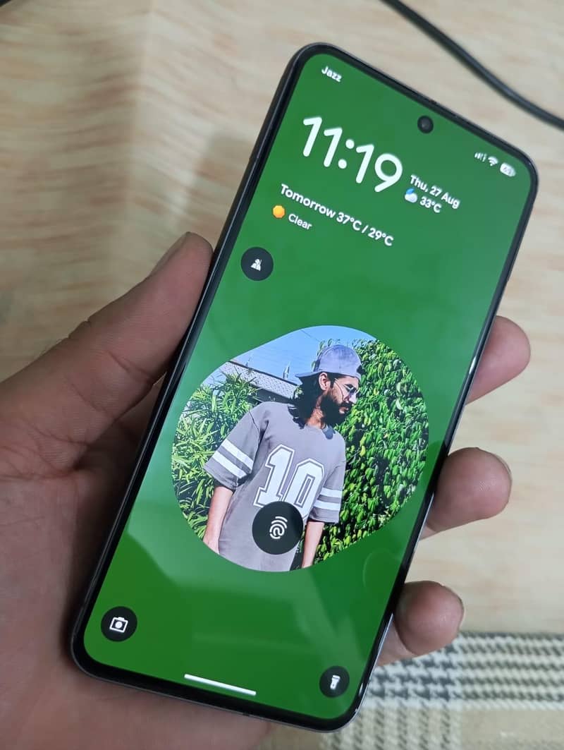 Google Pixel 8 1