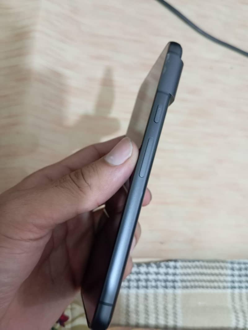 Google Pixel 8 3
