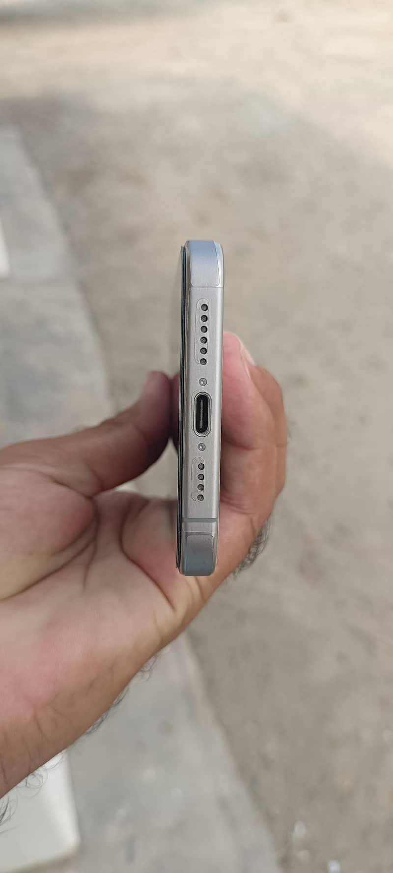 Apple iPhone 15 Pro Max 1