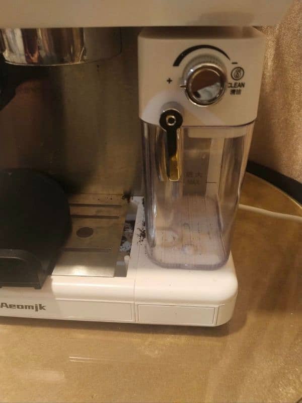 automatic crushed coffee machine 4