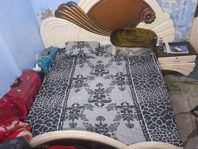 Bed set for sale