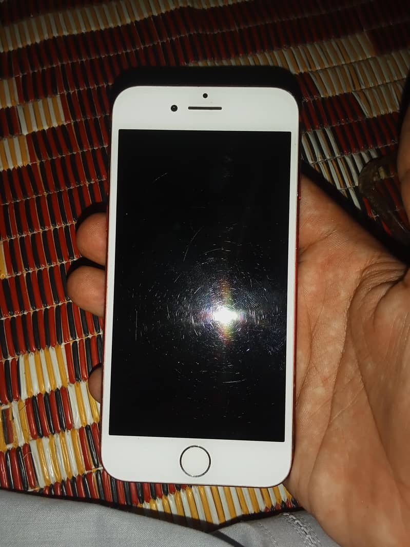 Apple iPhone 7 4