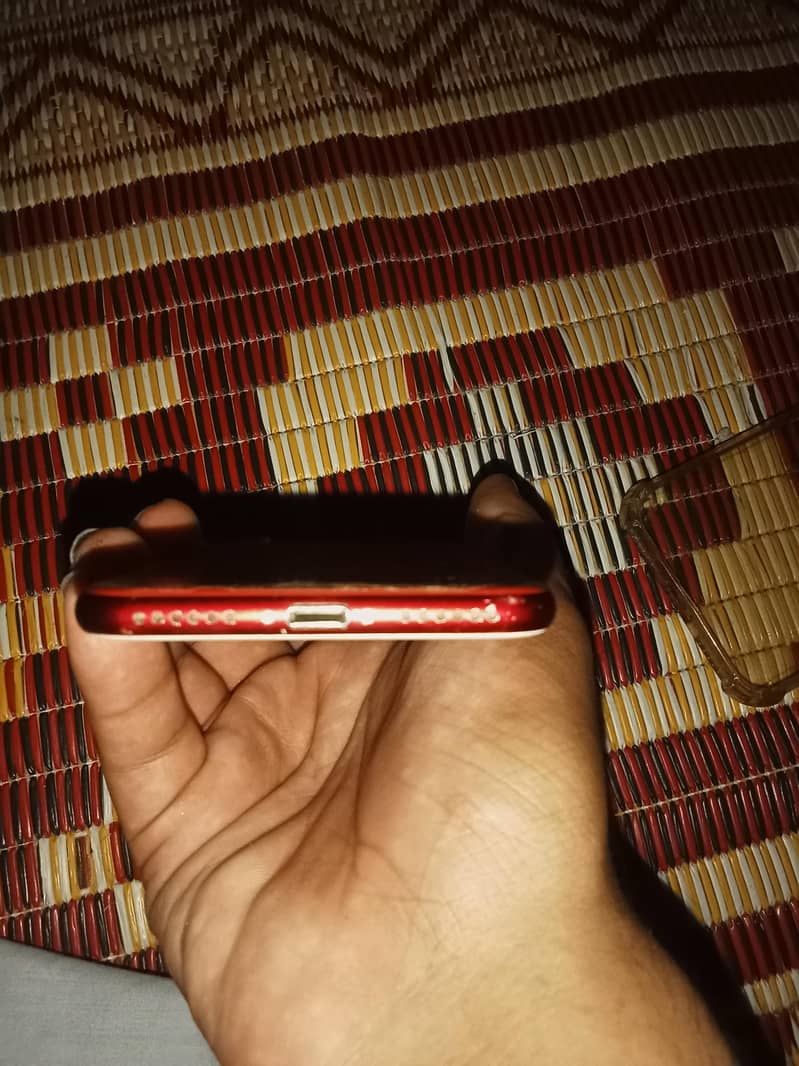 Apple iPhone 7 6