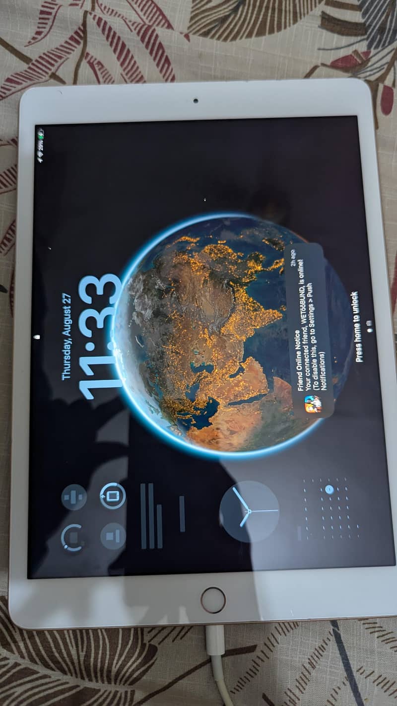 ipad 8th generation -128gb 5