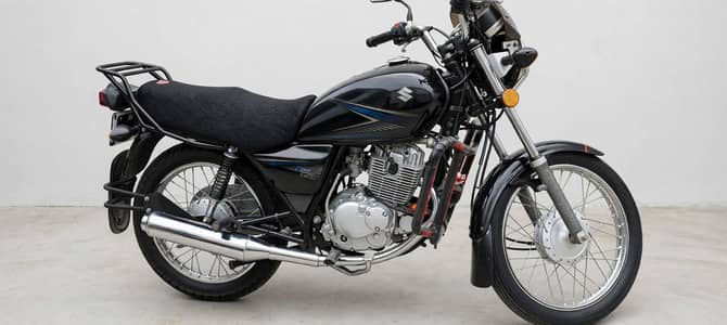 Suzuki GS 150 Black - Neat and Clean Condition - Urgent Sal
