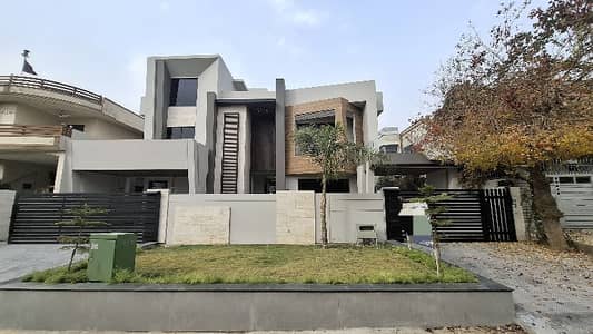 G 14 / 4 Islamabad Brand New House 60x100 For Exactly 666 Sq yard For Sale Designer Guild Seen Is Believing All Original Pics Attached