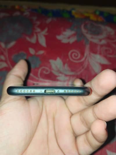 Apple iPhone 8