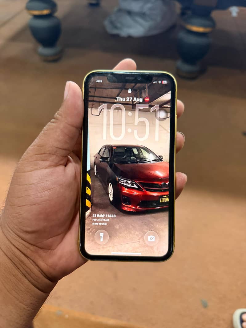 Apple iPhone 11 0