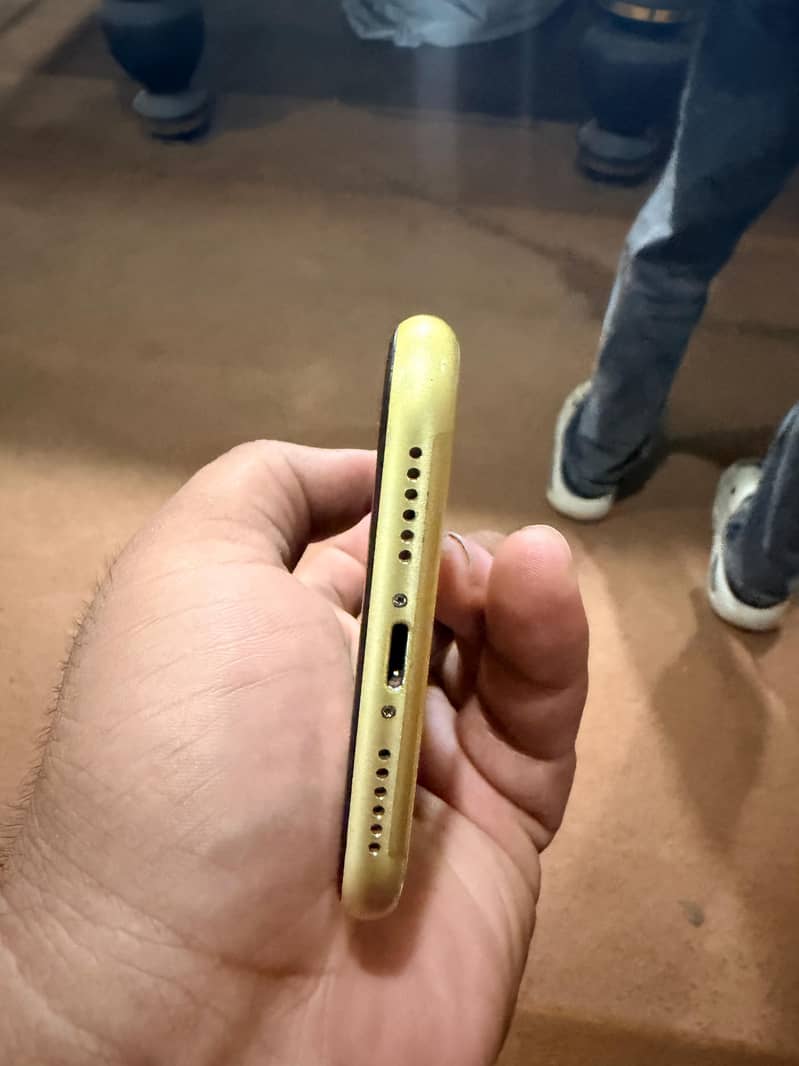Apple iPhone 11 1