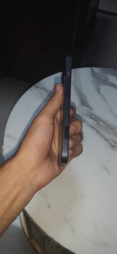 iPhone 13 128GB JV | 100% Battery + Box | 10/10 Condition