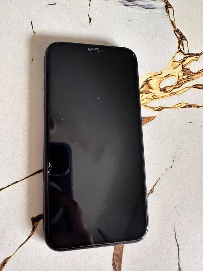 Apple iPhone 11 8