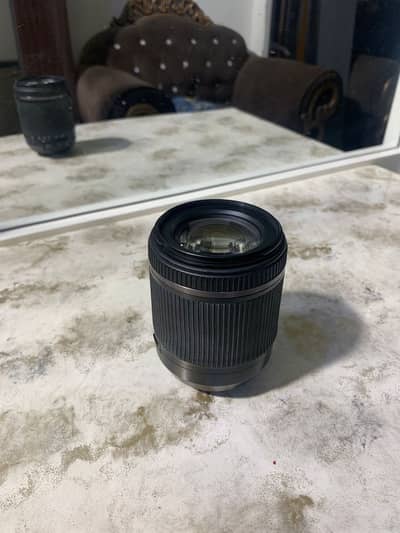Camera lens (tamron)