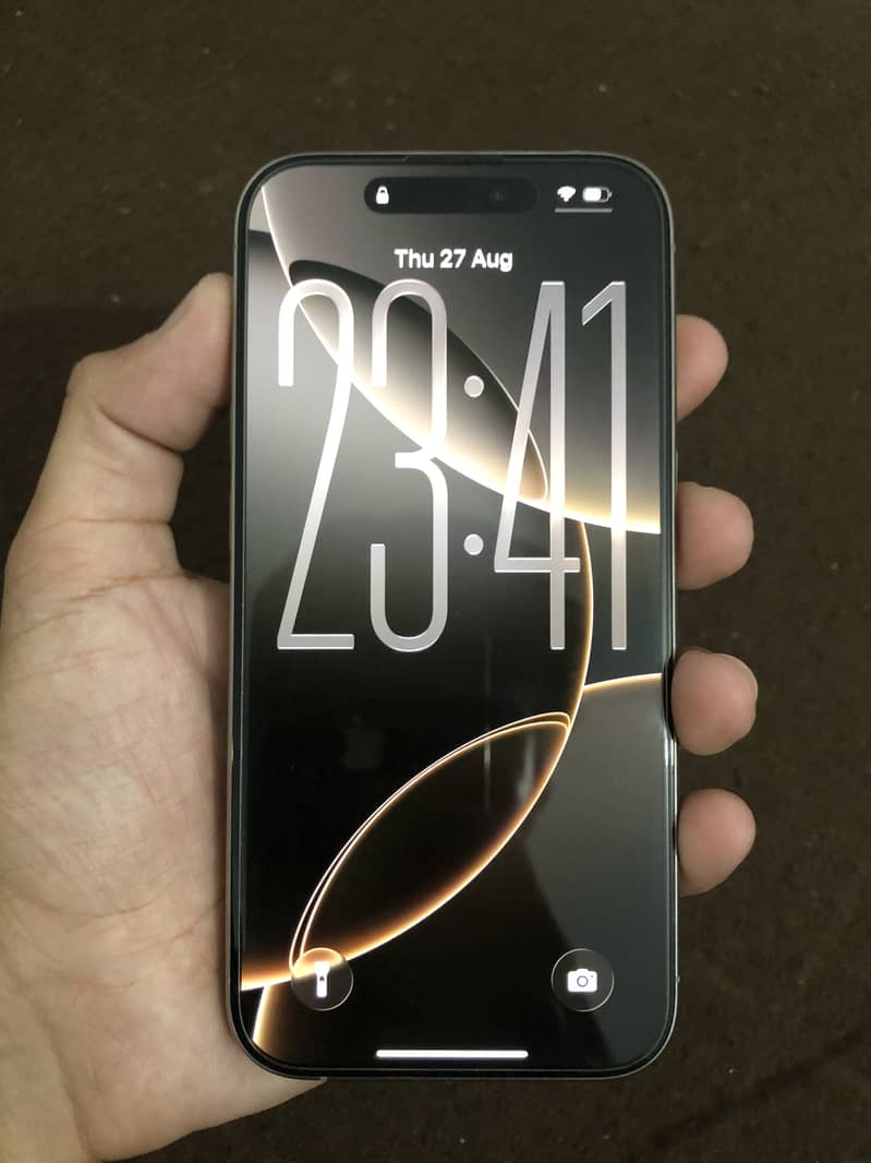 Apple iPhone 15 Pro 3