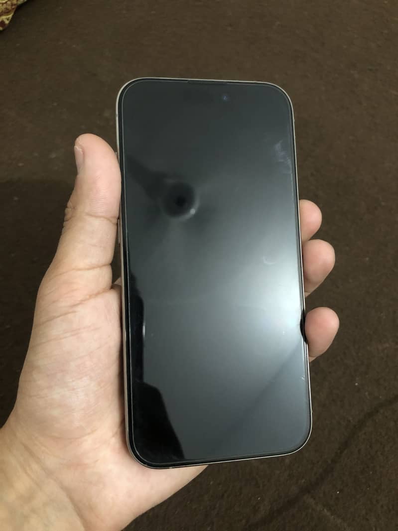 Apple iPhone 15 Pro 8