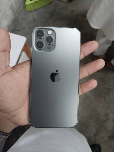 Apple iPhone 12 Pro