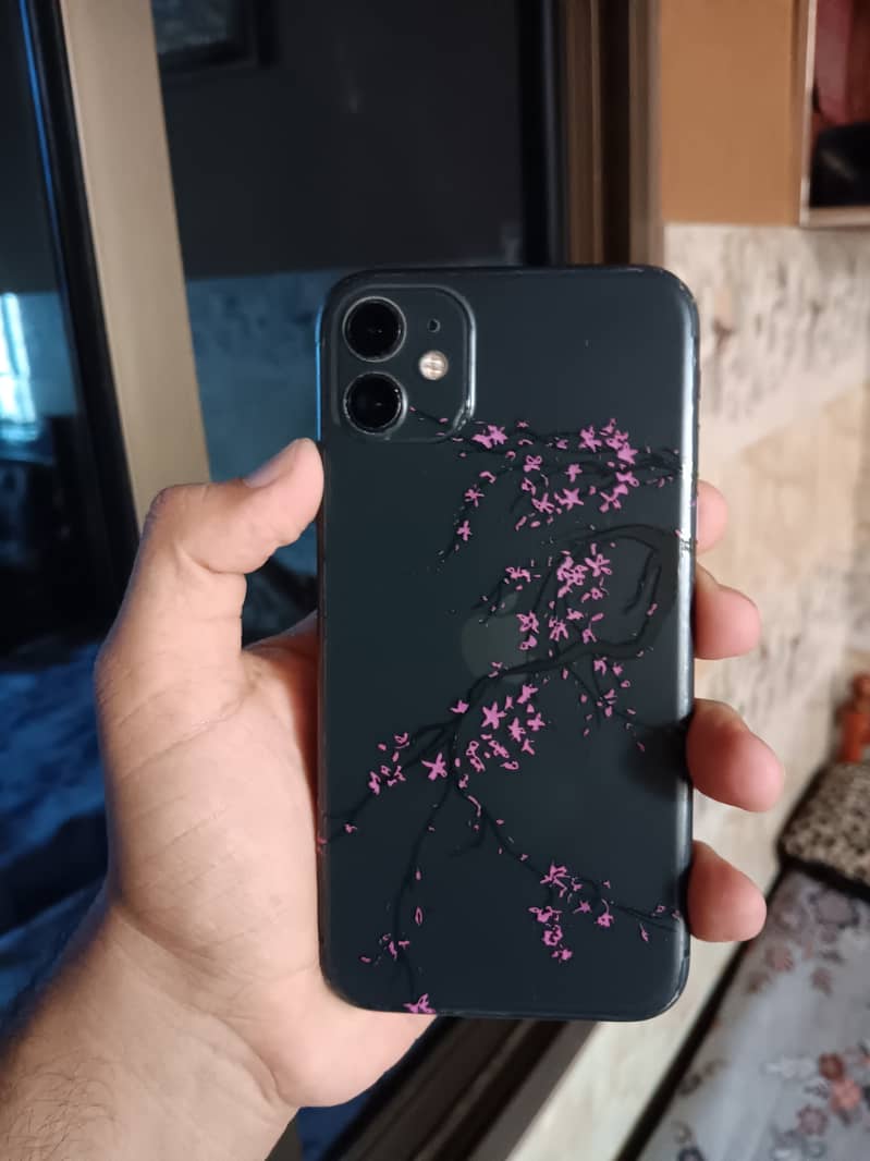 Apple iPhone 11 0