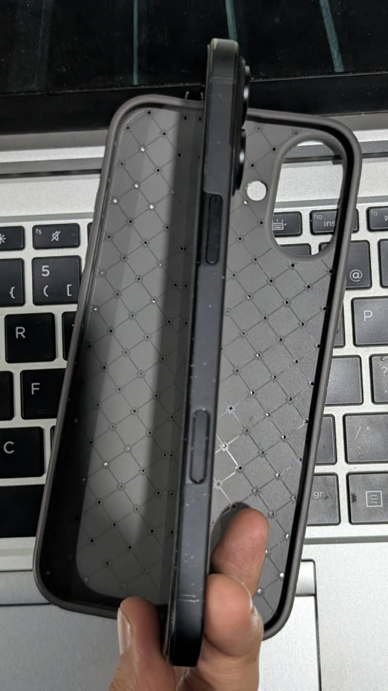 iPhone 16 Plus Jv 3