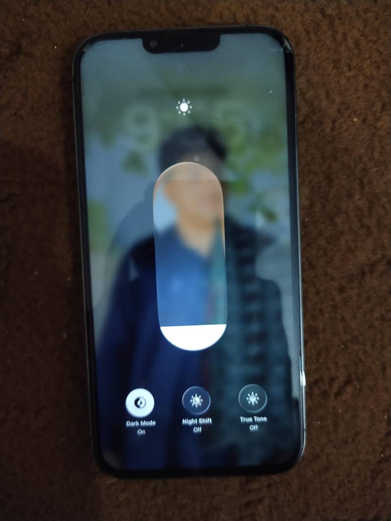 Apple iPhone 13 Pro Max 0